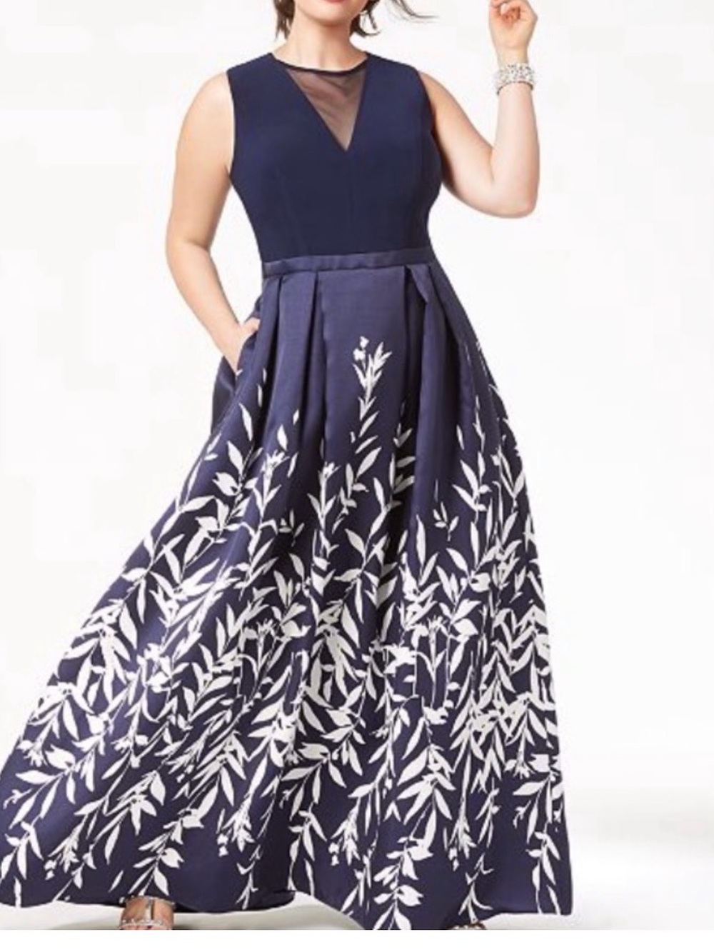 Morgan & Co. Navy Maxi Dress with White Botanical Print